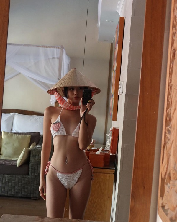 Bikini len móc đầy nghệ thuật, vẻ đẹp vừa sexy vừa độc đáo