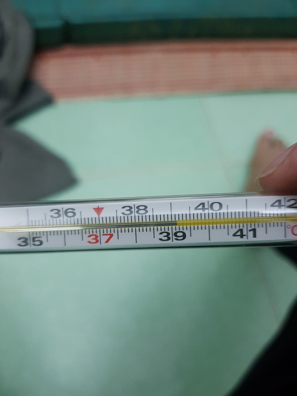Ảnh sốt cao 39 3