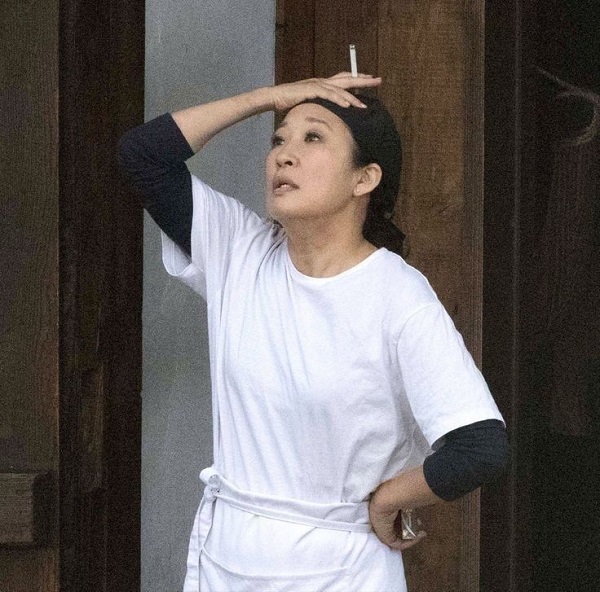 Meme hút thuốc 24