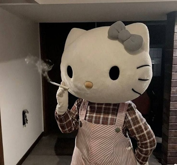 Meme hút thuốc 25
